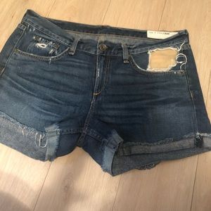 Rag and bone boyfriend jeans size 28
